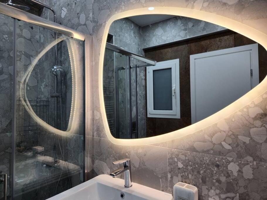New Stylish Vipgreece Apartment